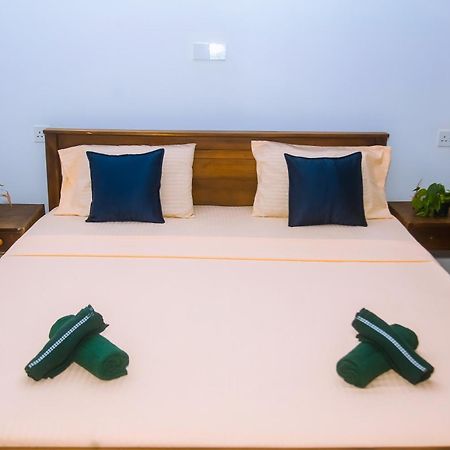 Mirissa Turtle Point Guest Otel Dış mekan fotoğraf