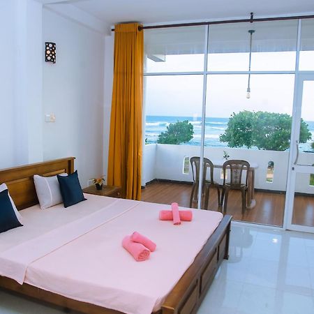 Mirissa Turtle Point Guest Otel Dış mekan fotoğraf