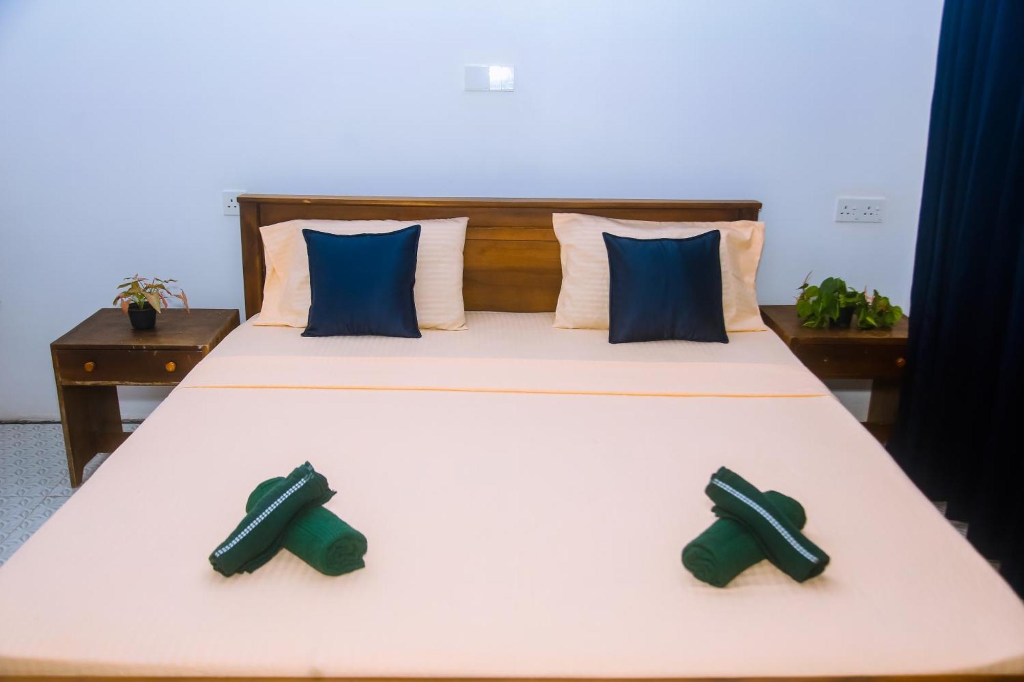 Mirissa Turtle Point Guest Otel Dış mekan fotoğraf